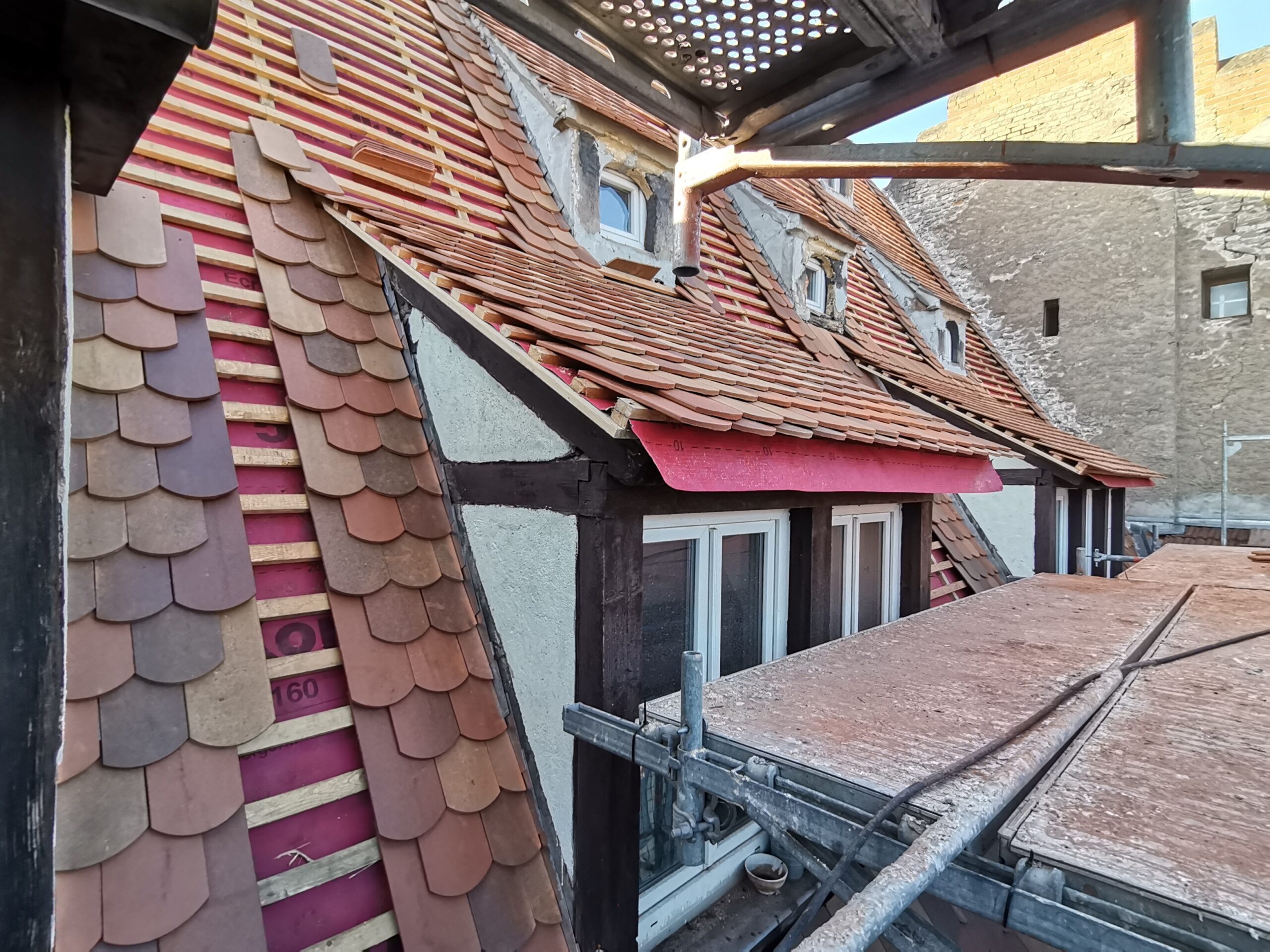 couverture-zinguerie-toiture-tuile-stell-bontz